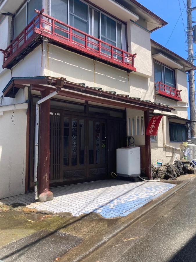 素泊まり民宿とみや Oshima Luaran gambar